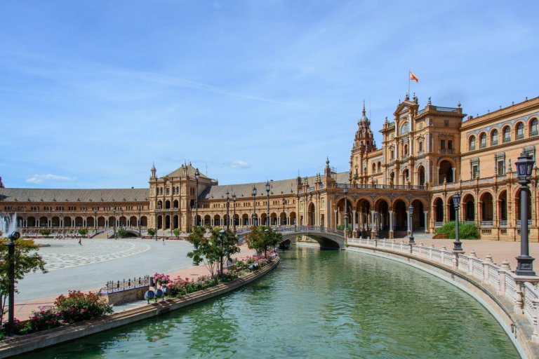 How to Avoid Over-Tourism