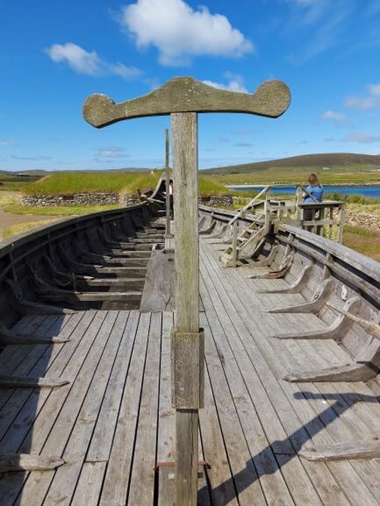 Wooden deck of the longboat 