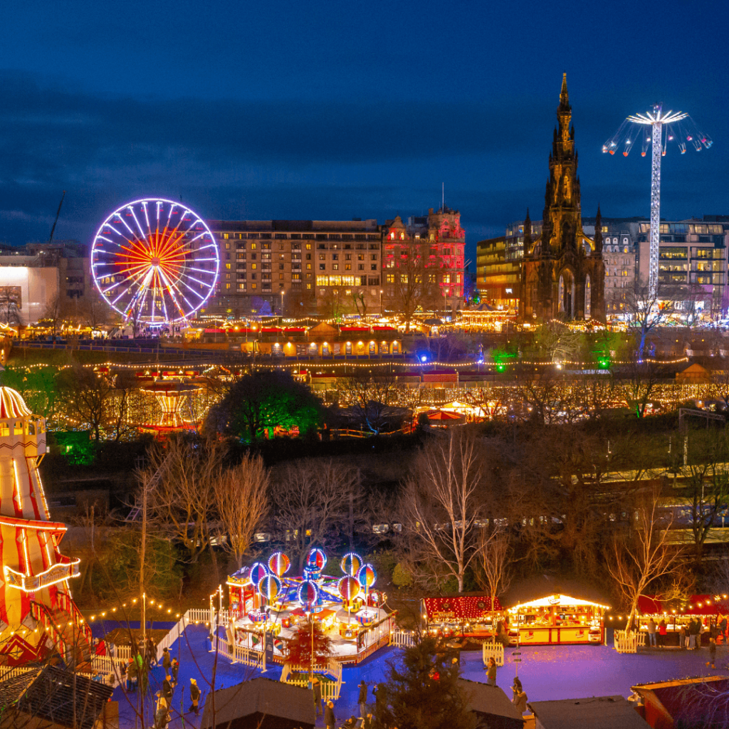 The Best Way to Visit Edinburgh Christmas Market in 2023
Image of Overview of market